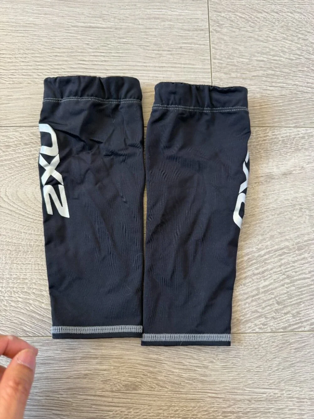 2XU Compression Calf Guards Black Size XS Unisex Pair